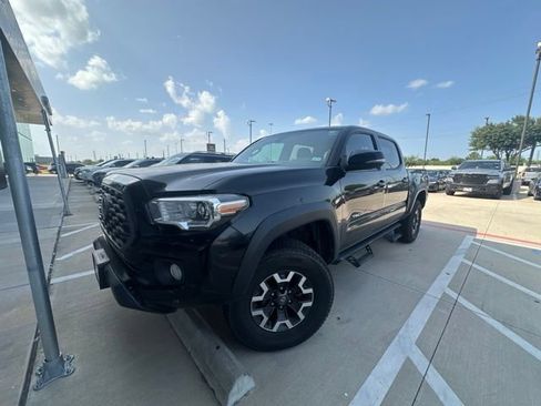 Used 2021 Toyota Tacoma TRD Off-Road AWD/4WD image 1