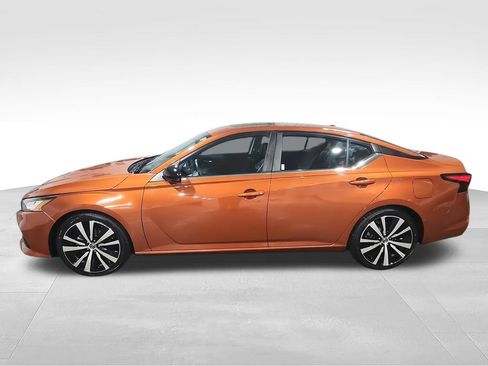 Used 2021 Nissan Altima 2.0 SR FWD image 5