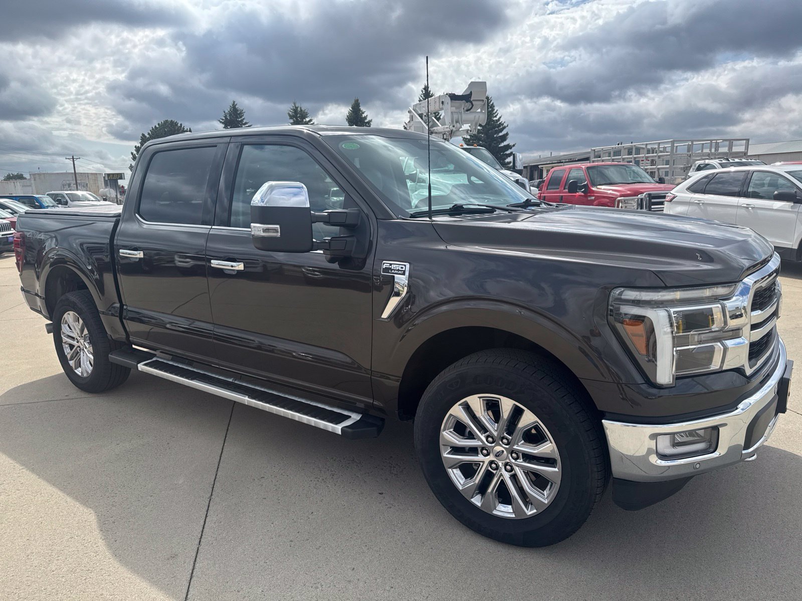 Used 2024 Ford F150 Lariat w/ Equipment Group 502A High AWD/4WD image 2