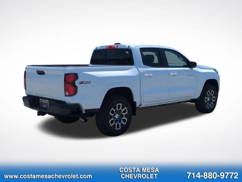 Used 2026 Chevrolet Colorado Z71 w/ Z71 Convenience Package 2 AWD/4WD image 5