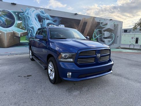 Used 2014 RAM 1500 Sport w/ Remote Start & Security Group image 5