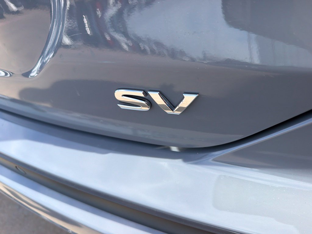 Used 2024 Nissan Kicks SV FWD image 11