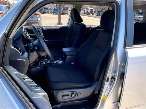 Used 2023 Toyota 4Runner TRD Off-Road image 8