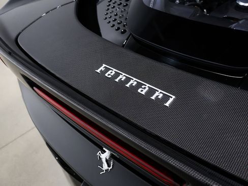 Used 2022 Ferrari SF90 Stradale image 77
