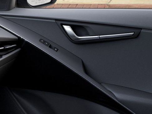 New 2026 Kia Niro LX image 27