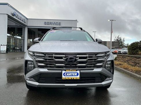 Used 2025 Hyundai Tucson Limited image 3