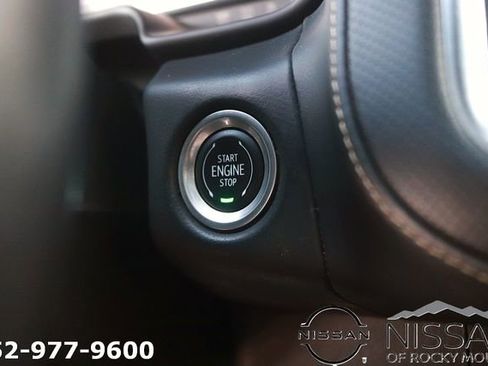 Used 2023 Chevrolet Suburban Premier image 24