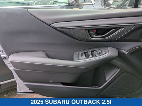 Certified 2025 Subaru Outback image 13