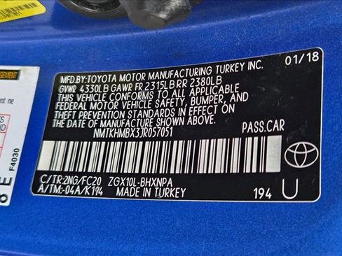 Used 2018 Toyota C-HR XLE image 23