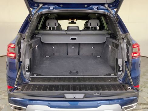 Used 2023 BMW X5 sDrive40i w/ Luxury Seating Package image 30