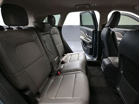 Used 2023 Lincoln Corsair Reserve image 40