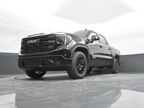 New 2026 GMC Sierra 1500 Elevation w/ Elevation Premium Package image 33