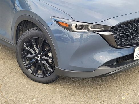 Used 2025 MAZDA CX-5 Carbon Edition image 9