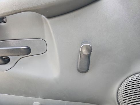Used 2007 Chevrolet Silverado 1500 W/T RWD image 31