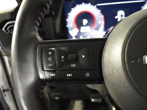 Certified 2025 Nissan Kicks SR w/ SR Premium Package image 16