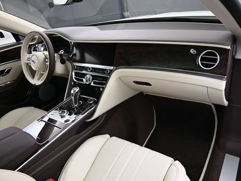New 2026 Bentley Flying Spur Plug-In Hybrid AWD/4WD image 31