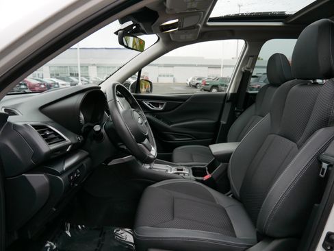 Certified 2023 Subaru Forester Premium image 30