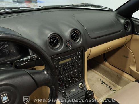 Used 1999 MAZDA MX-5 Miata image 40
