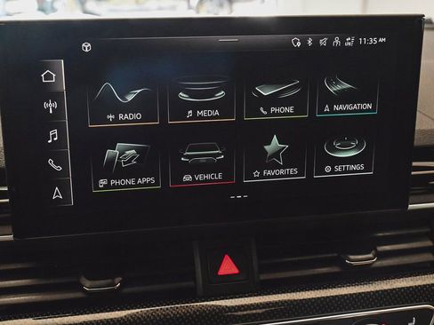 Used 2022 Audi S4 Premium w/ Convenience Package image 18