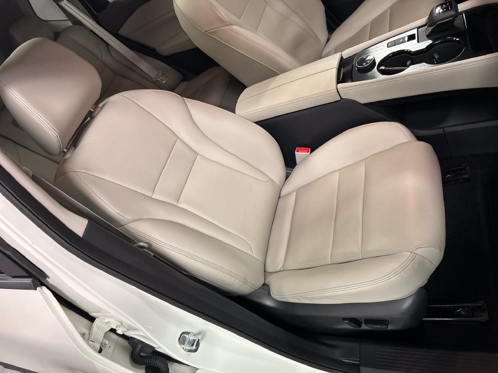 Used 2023 Nissan Rogue SL w/ SL Premium Package AWD/4WD image 24