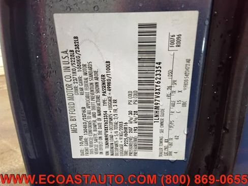 Used 1999 Lincoln Continental image 18