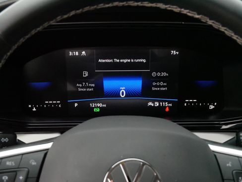 Used 2025 Volkswagen Taos S AWD/4WD image 21