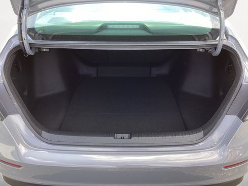 Used 2025 Honda Accord SE image 16