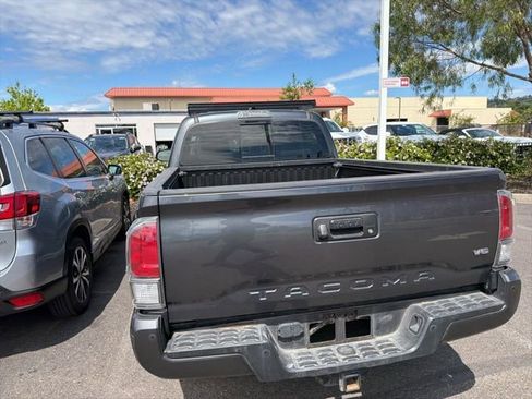 Certified 2023 Toyota Tacoma TRD Off-Road w/ Advanced Technology Package AWD/4WD image 13