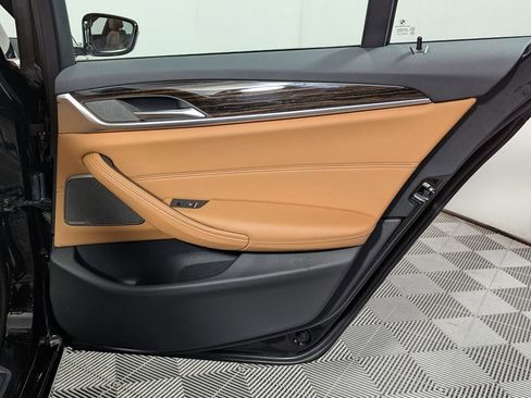 Certified 2023 BMW 530i xDrive w/ Premium Package image 42