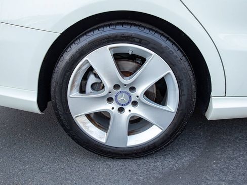 Used 2016 Mercedes-Benz CLA 250 image 25
