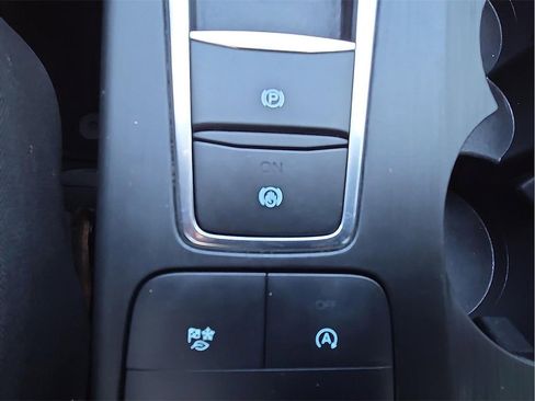 Used 2021 Ford Escape S image 16