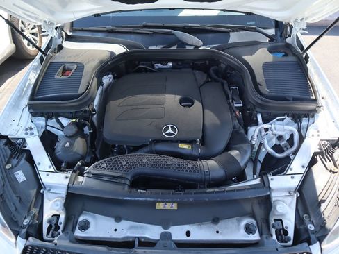 Used 2021 Mercedes-Benz GLC 300 image 13