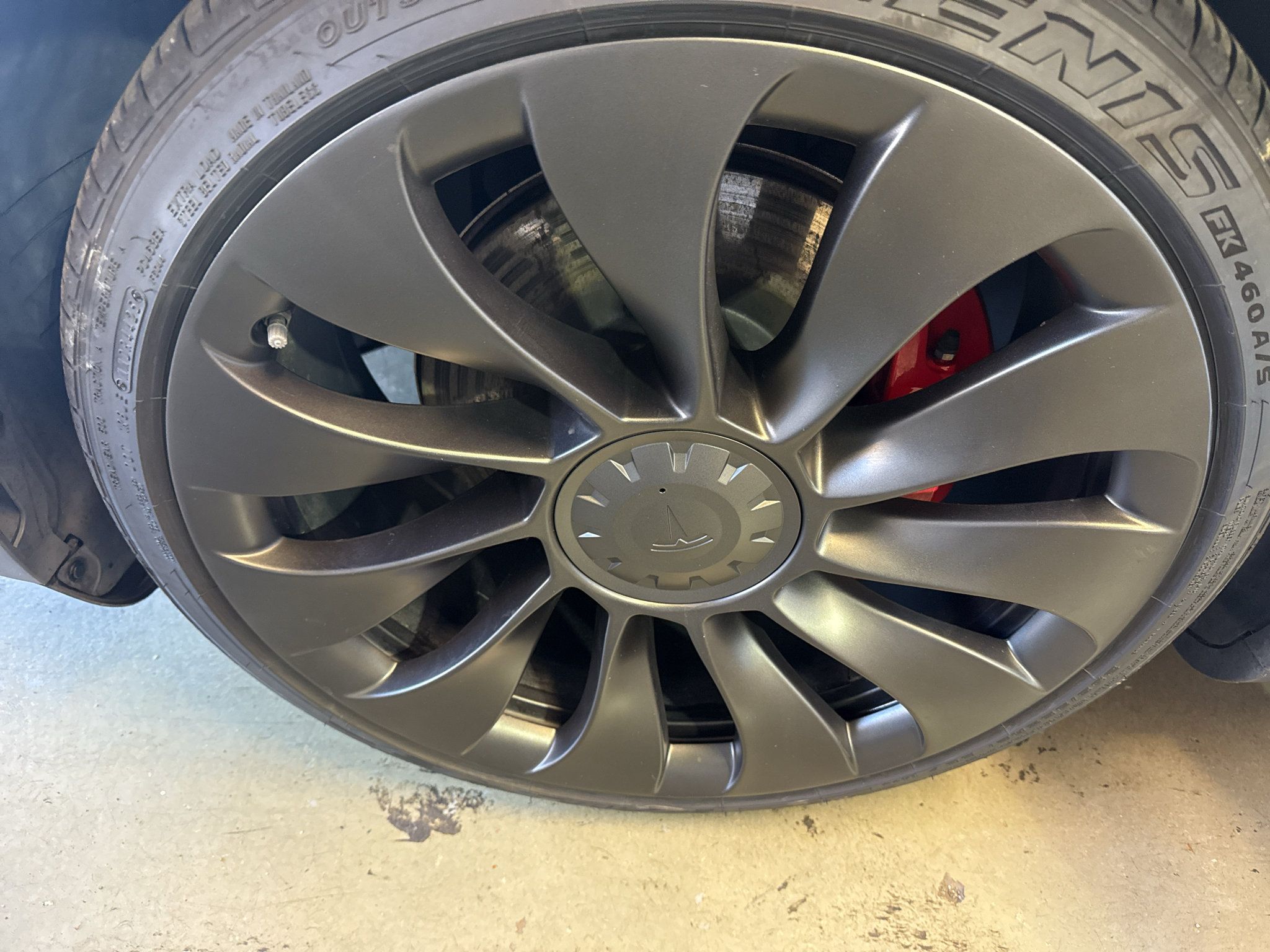 Used 2020 Tesla Model Y Performance AWD/4WD image 24