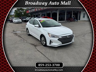 Used 2020 Hyundai Elantra SEL w/ Cargo Package (C1)
