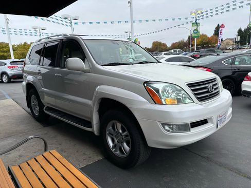 Used 2004 Lexus GX 470 image 6