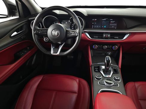 Used 2021 Alfa Romeo Stelvio Ti w/ Nero Edizione AWD/4WD image 19