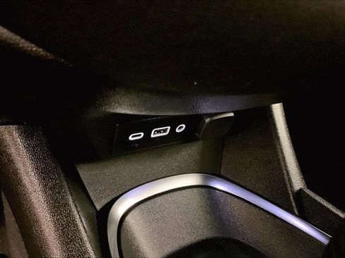 Used 2024 Chevrolet Malibu LT FWD image 32