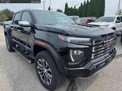 New 2026 GMC Canyon Denali AWD/4WD image 8