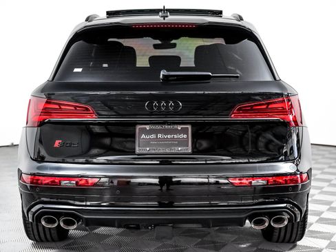 Used 2023 Audi SQ5 Premium Plus w/ Premium Plus Package AWD/4WD image 7