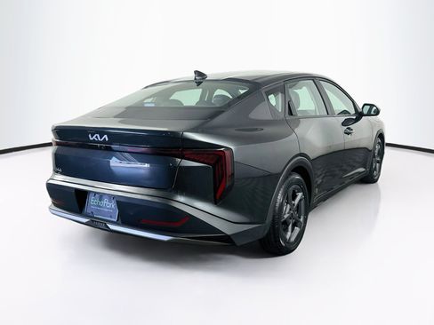 Used 2025 Kia K4 FWD image 9
