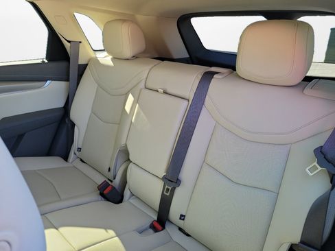 Used 2026 Cadillac XT5 Premium Luxury w/ Driver Assist Package FWD image 12
