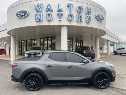 Used 2023 Hyundai Santa Cruz Night image 1