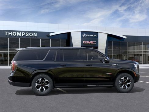 New 2026 GMC Yukon XL AT4 image 32