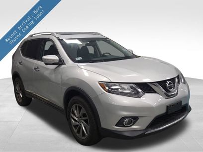 Used 2015 Nissan Rogue SL w/ SL Premium Package