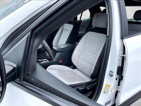 Used 2023 Chevrolet Equinox LS FWD image 25