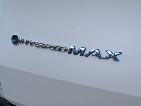 Used 2024 Toyota Grand Highlander AWD Hybrid image 28