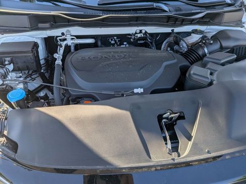 New 2026 Honda Odyssey Touring image 16