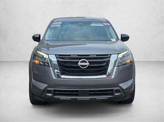 Used 2023 Nissan Pathfinder S video 2