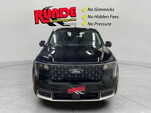 New 2025 Ford Maverick Lariat w/ 4K Tow Package image 8