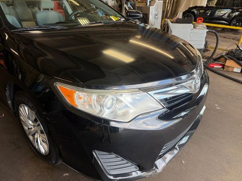 Used 2014 Toyota Camry LE FWD image 28